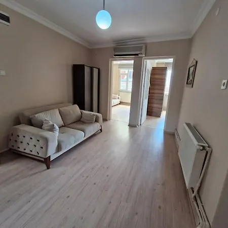Esenkal 4th Floor Apartment Istanbul