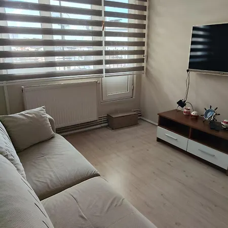 Esenkal 4th Floor Apartment *